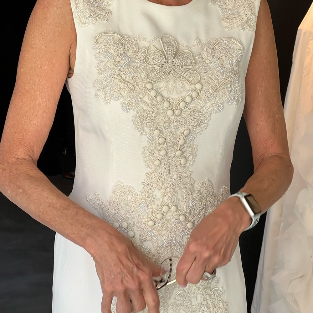 Vera Wang Adelia Gown - Bridal Size 10 / Normal Size 6